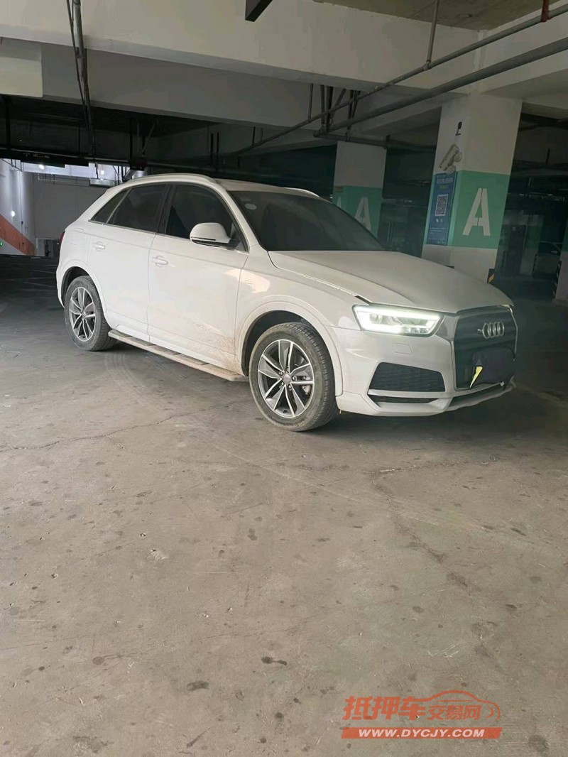 阜陽18年奧迪Q37