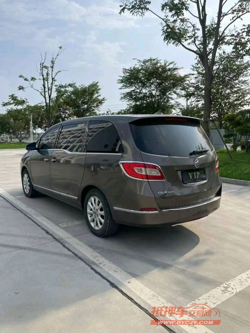 徐州13年别克GL84