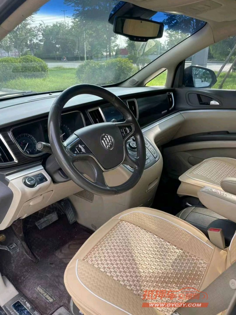 徐州13年别克GL88