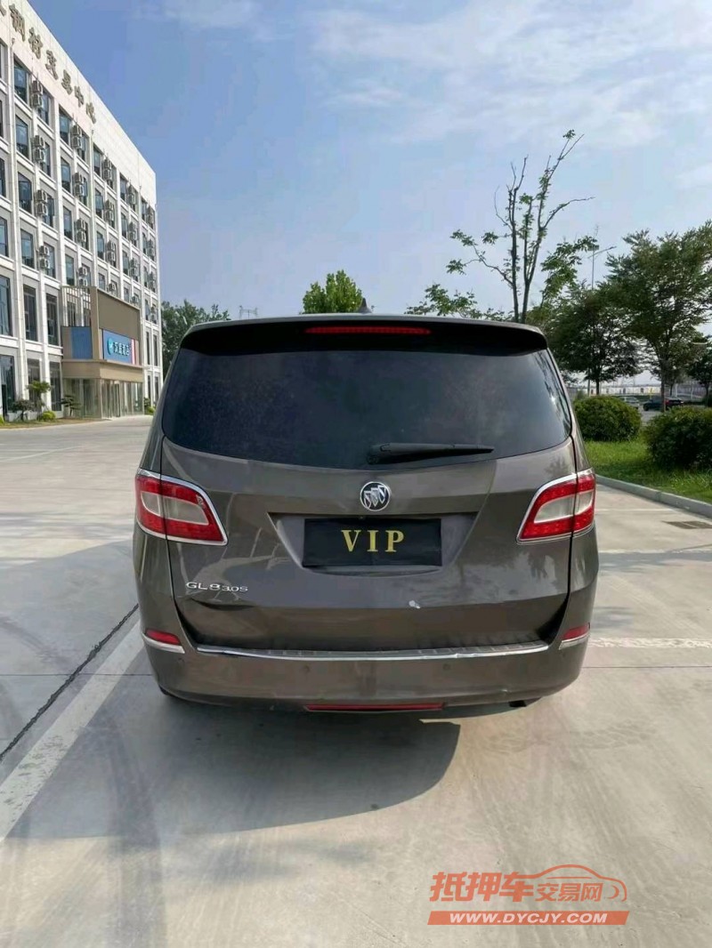 徐州13年别克GL89