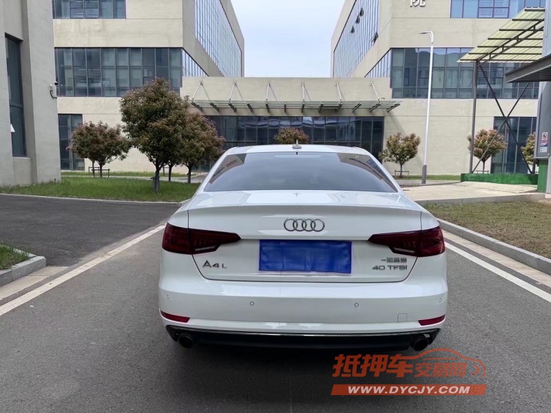 徐州18年奥迪A4L9