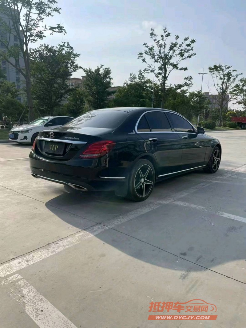 徐州17年奔驰C4