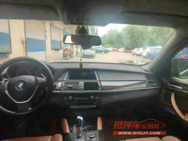 聊城12年宝马X66