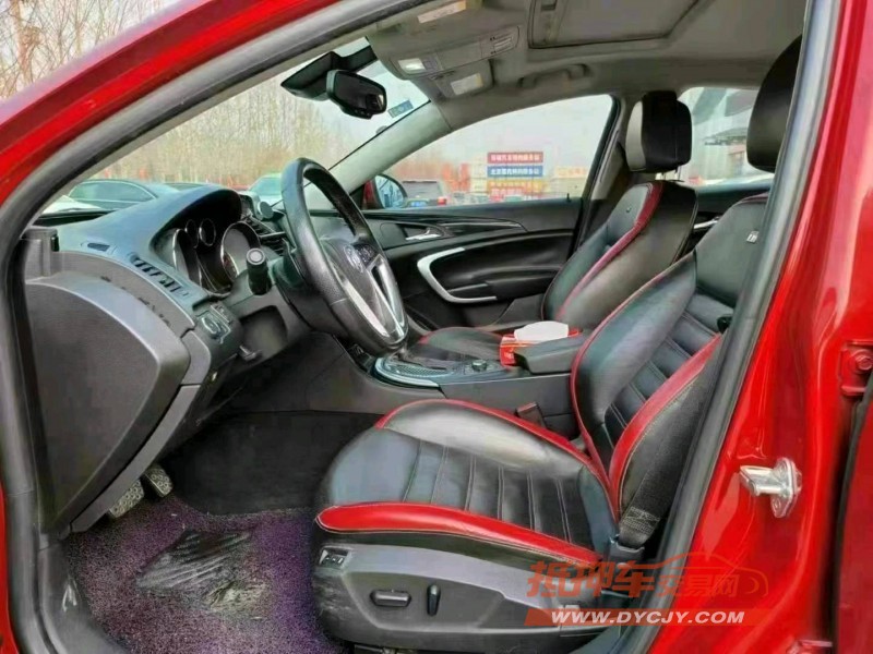 聊城12年别克君威5