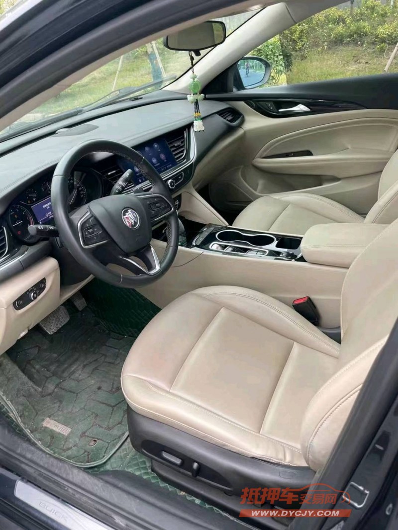 徐州21年别克君威7