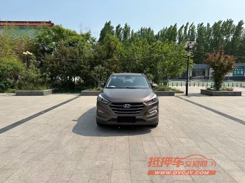 济南16年现代途胜1