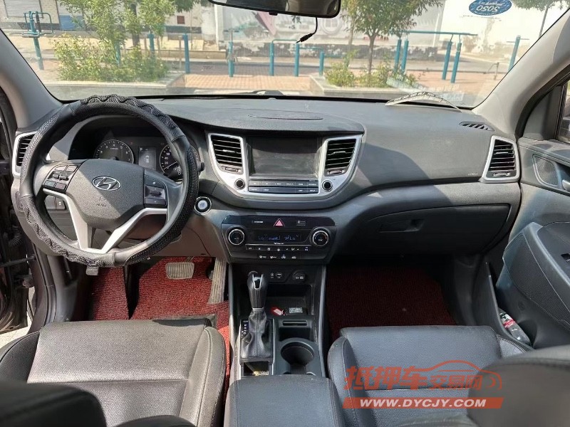 济南16年现代途胜8