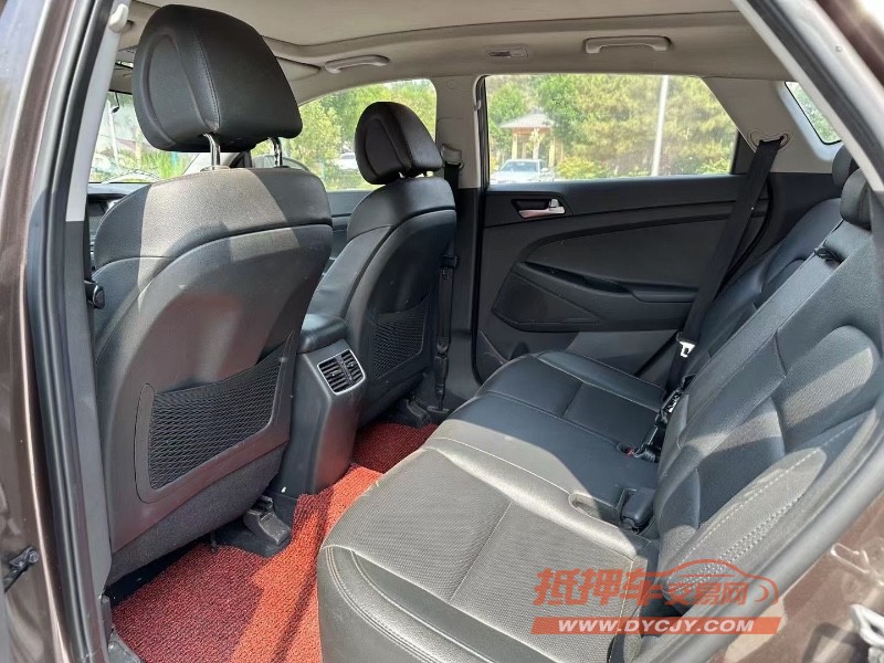 济南16年现代途胜9