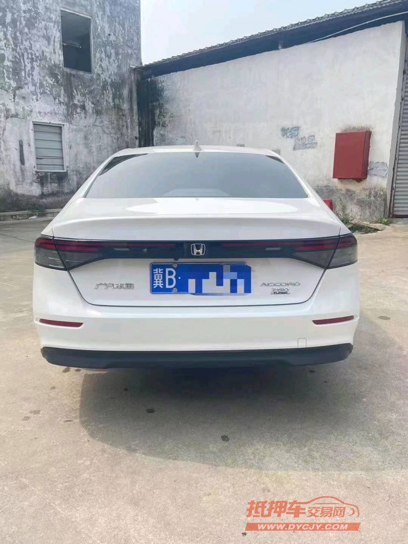 佛山23年本田雅阁8