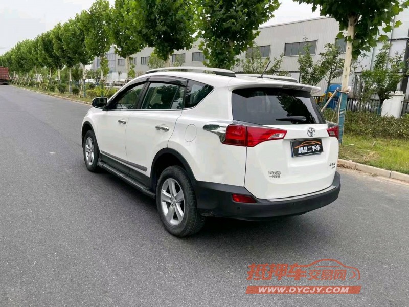 徐州14年丰田RAV44