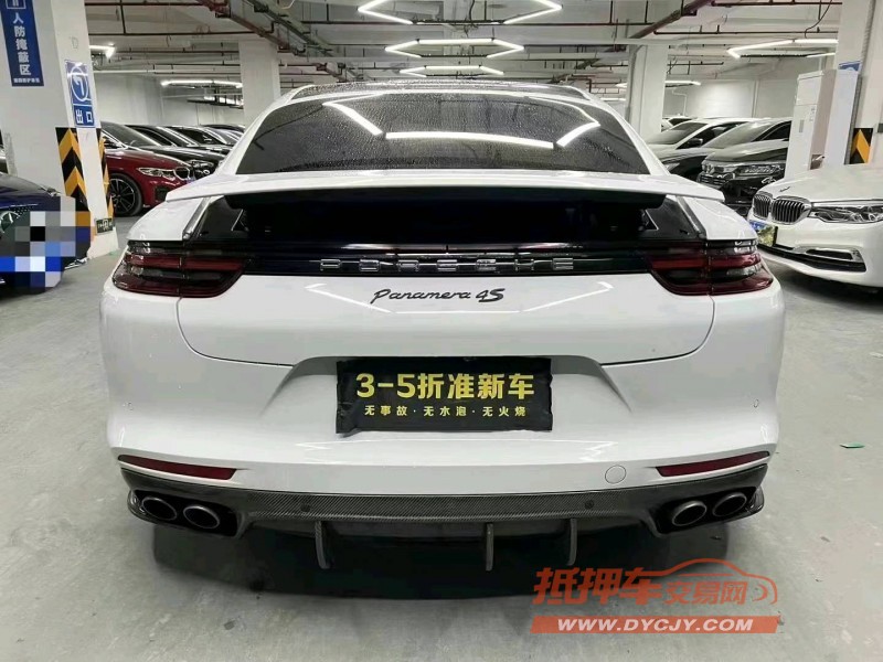 广州17年保时捷帕拉梅拉8