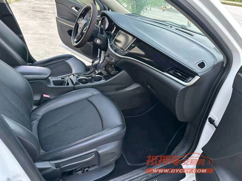 徐州16年别克威朗6