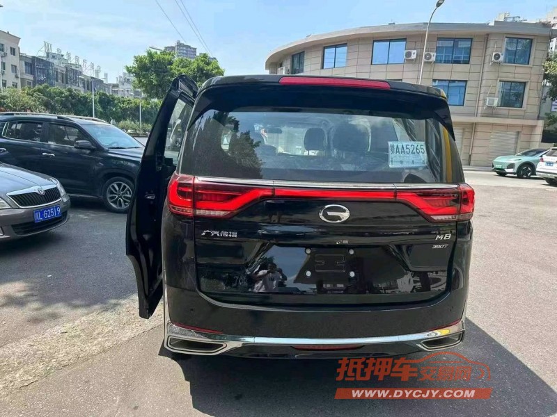 成都24年传祺M85