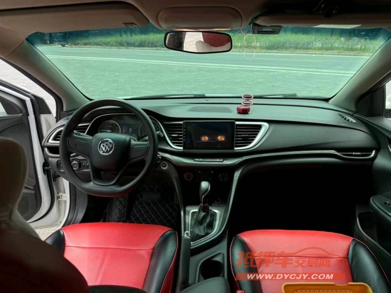 中山21年别克英朗4