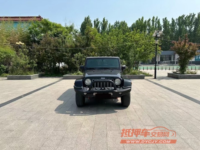 济南18年Jeep牧马人1