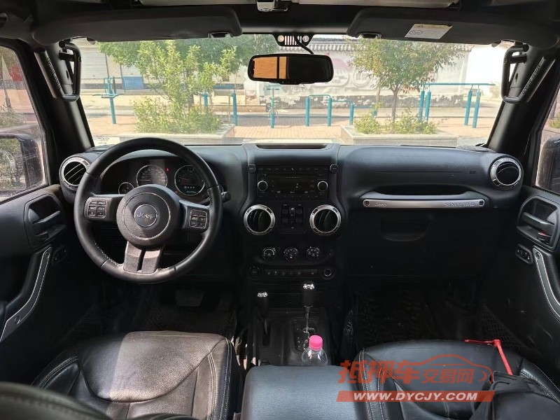 济南18年Jeep牧马人9