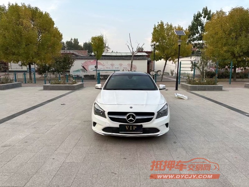 济南18年奔驰CLA1