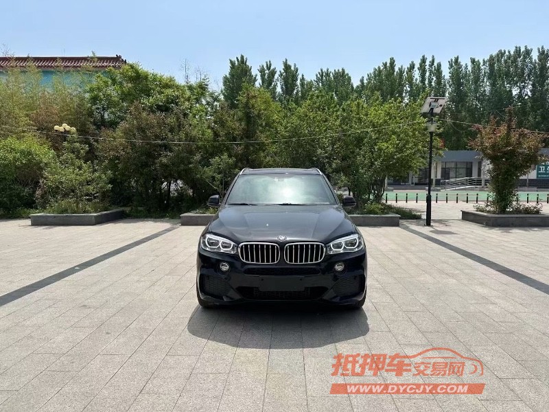 济南18年宝马X51