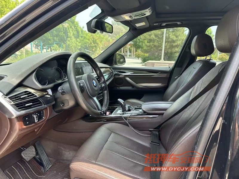 济南18年宝马X57