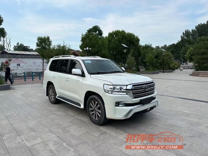 济南16年丰田兰德酷路泽3