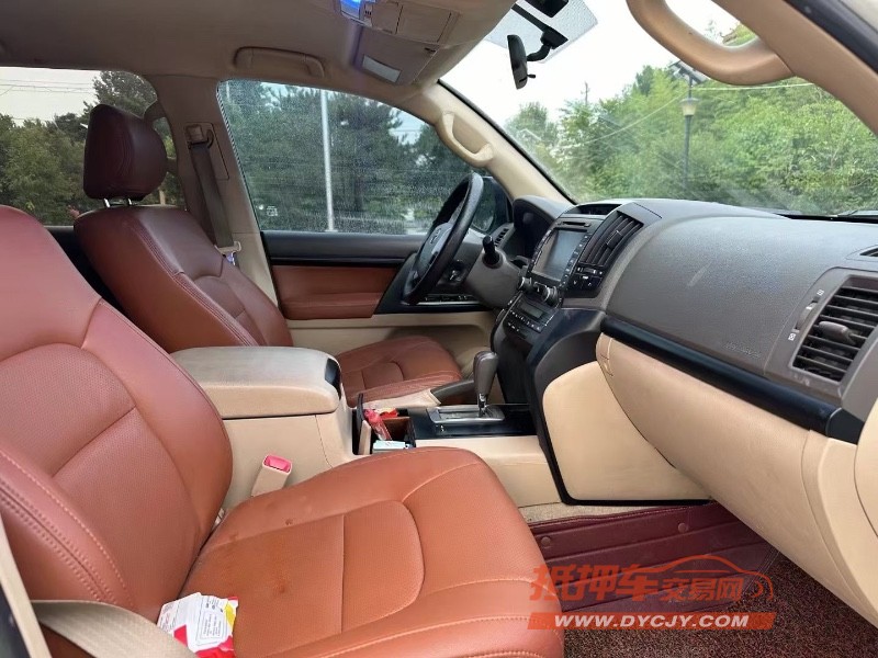 济南16年丰田兰德酷路泽7