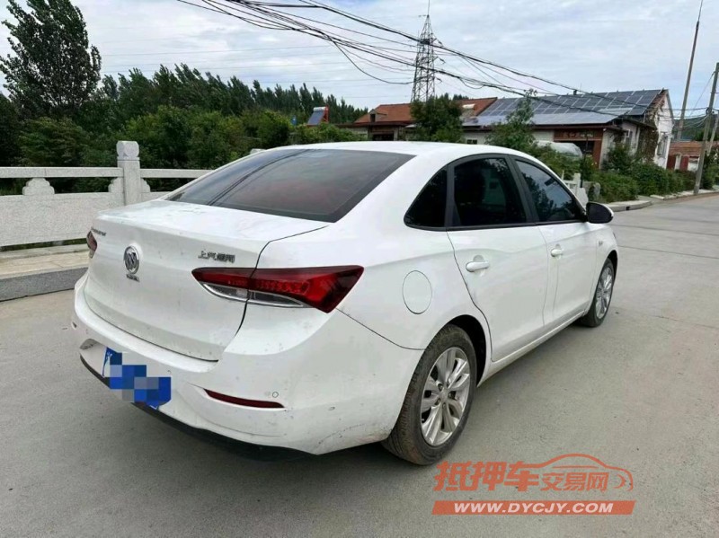 枣庄20年别克英朗4