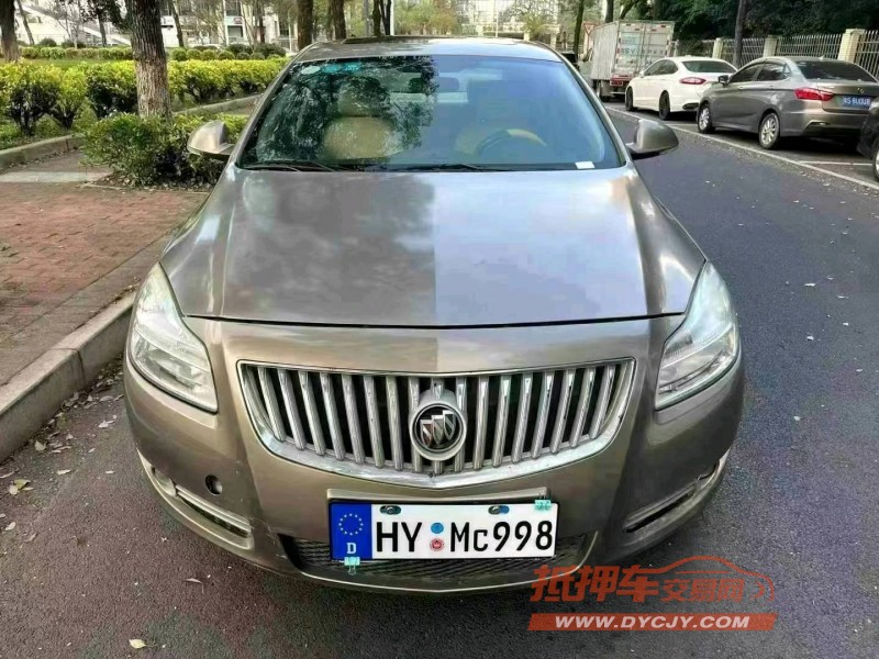 东莞11年别克君威1