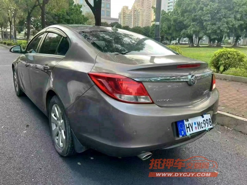 东莞11年别克君威4