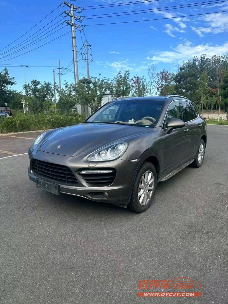 潍坊13年保时捷卡宴3