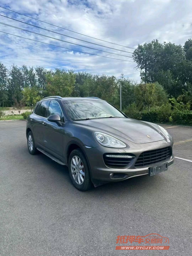 潍坊13年保时捷卡宴4