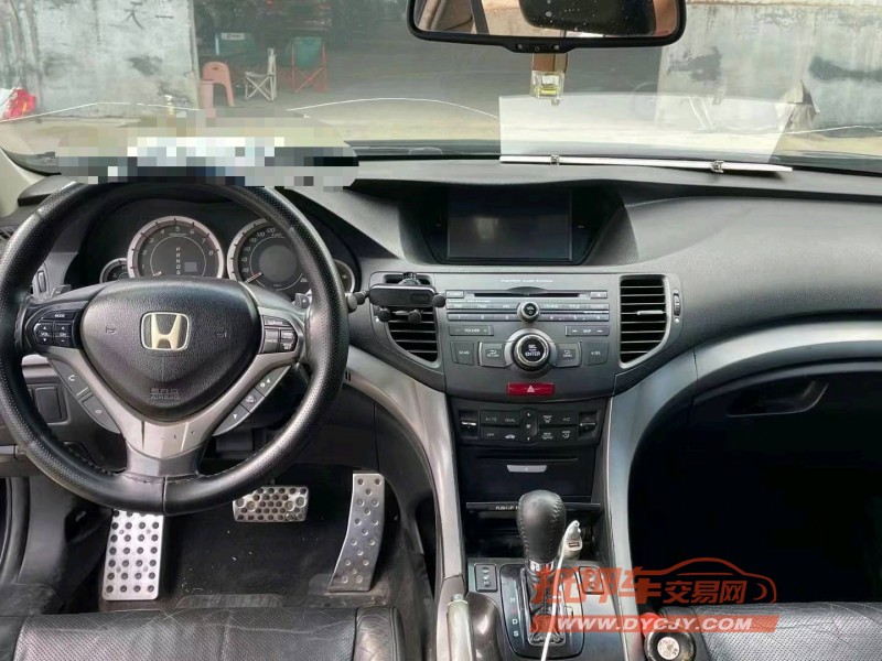 济宁11年本田思铂睿4