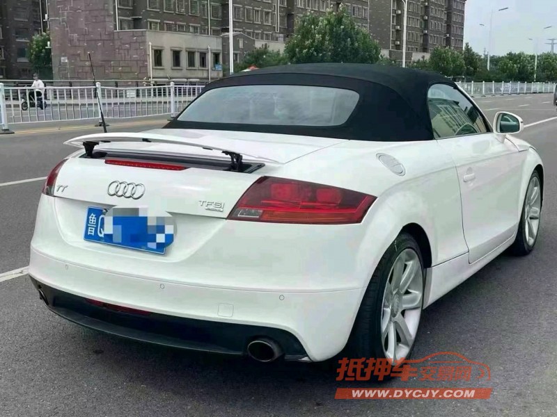 唐山13年奧迪TT8