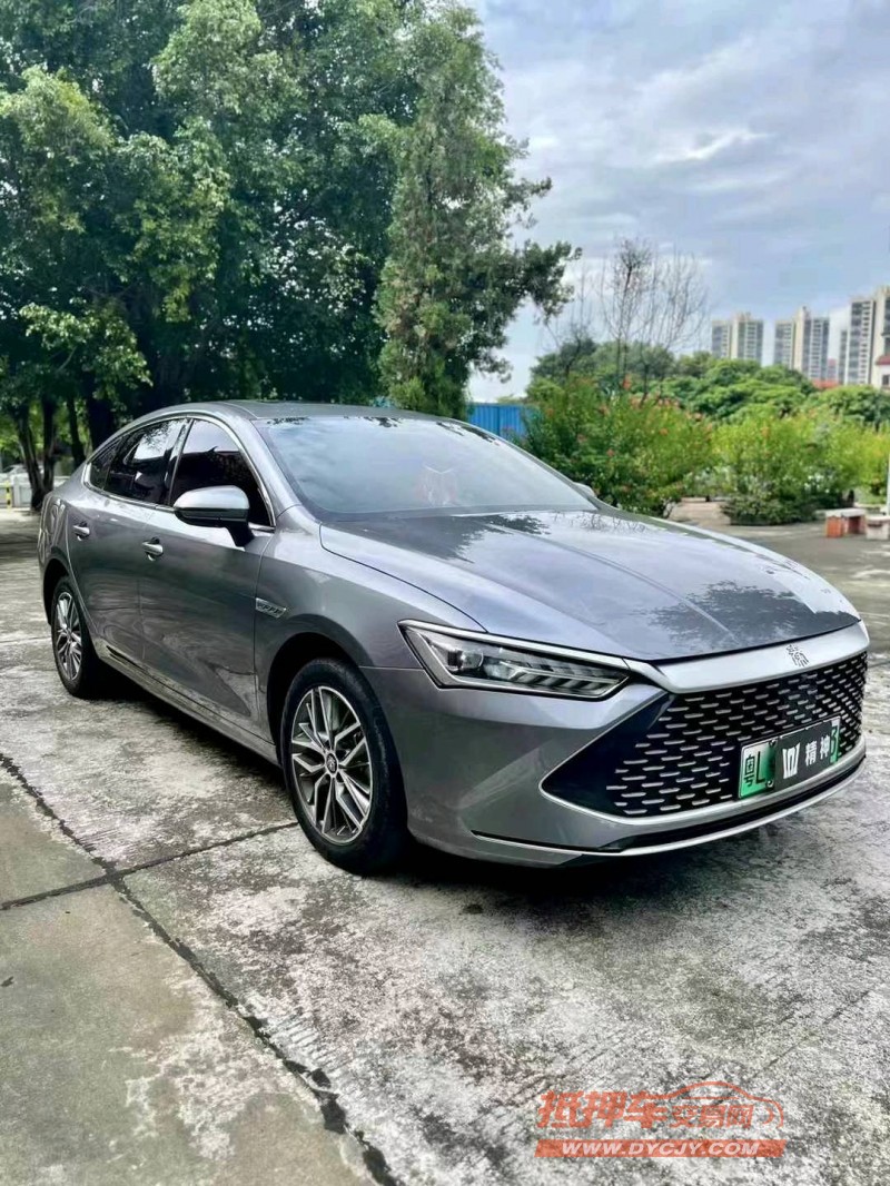 广州23年比亚迪秦2