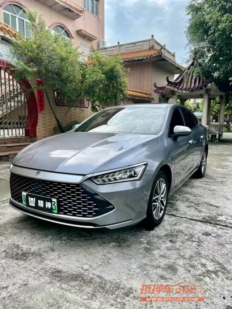 广州23年比亚迪秦3