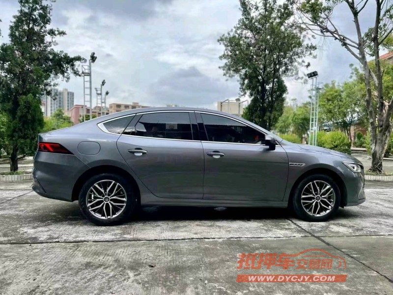 广州23年比亚迪秦4