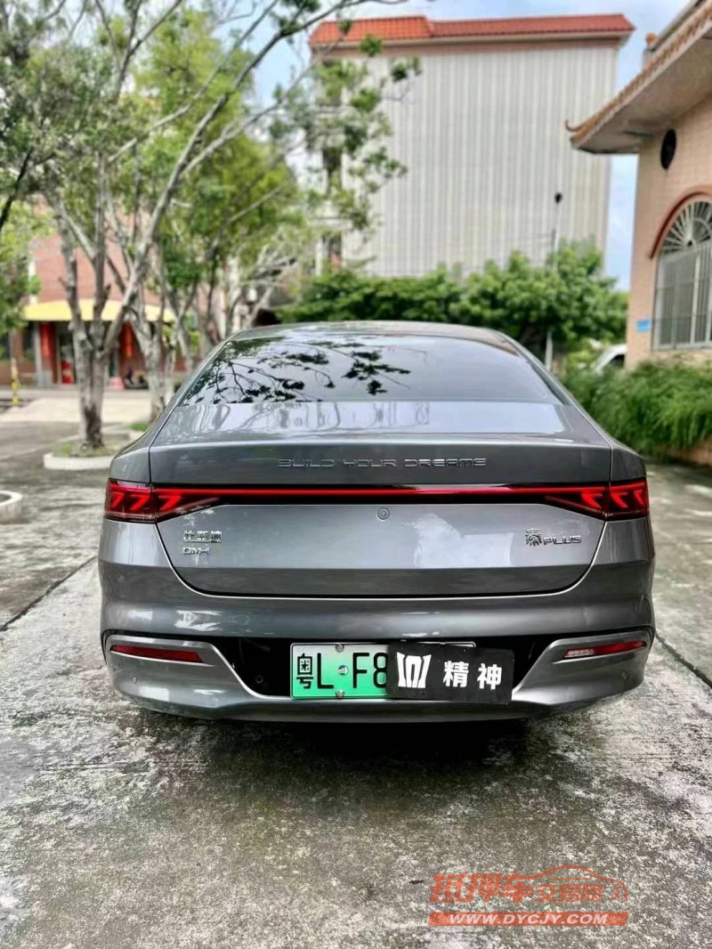 广州23年比亚迪秦5