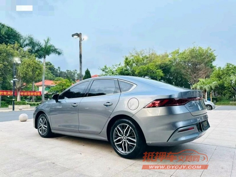 东莞22年比亚迪秦5