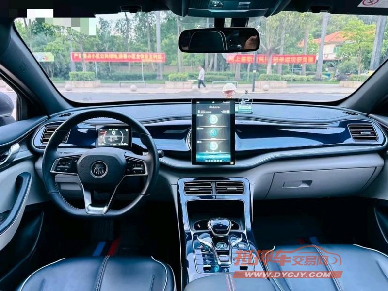 东莞22年比亚迪秦8