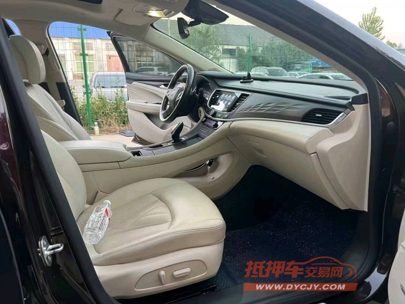 徐州22年别克君越8