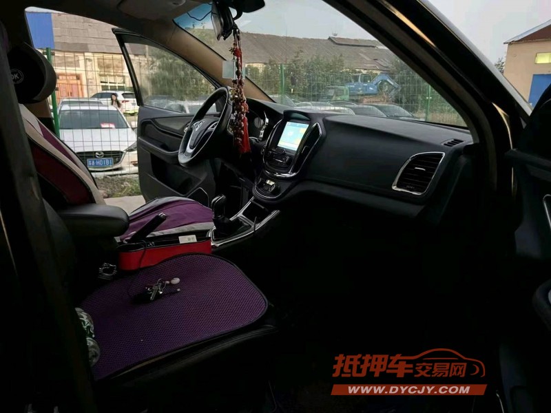 徐州16年寶駿5605