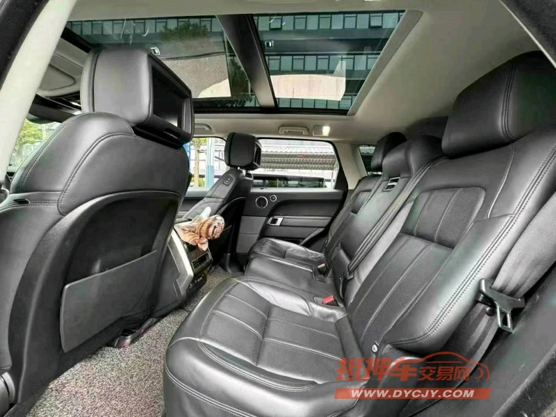 东莞19年路虎揽胜运动4