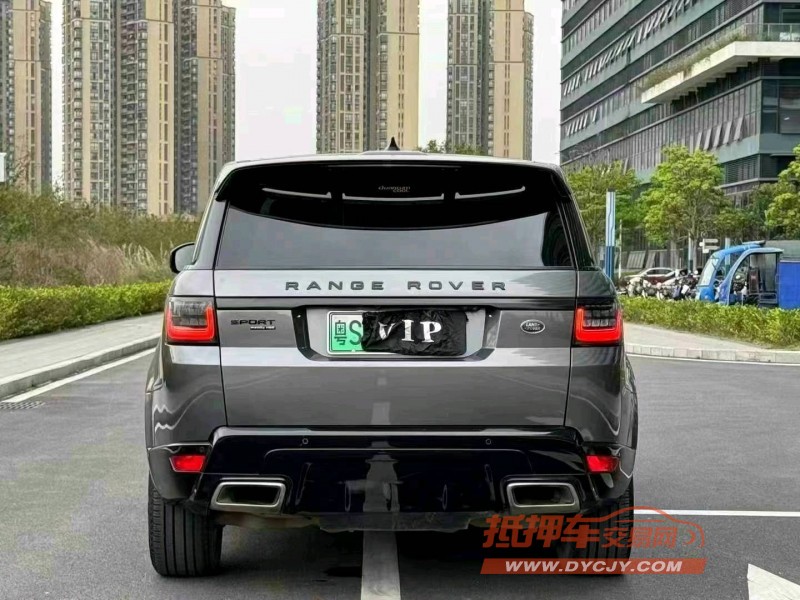 东莞19年路虎揽胜运动9
