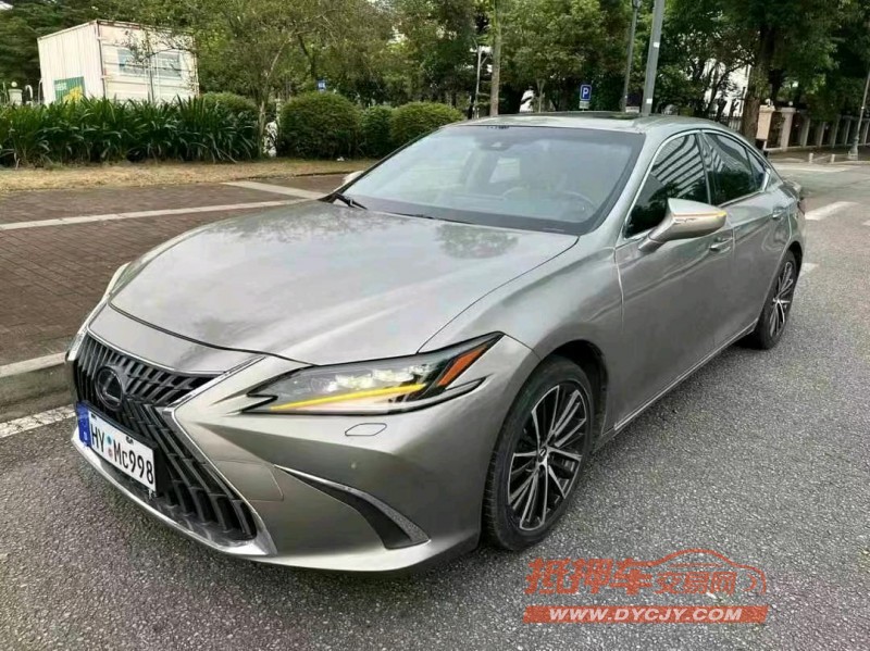 广州21年雷克萨斯ES2