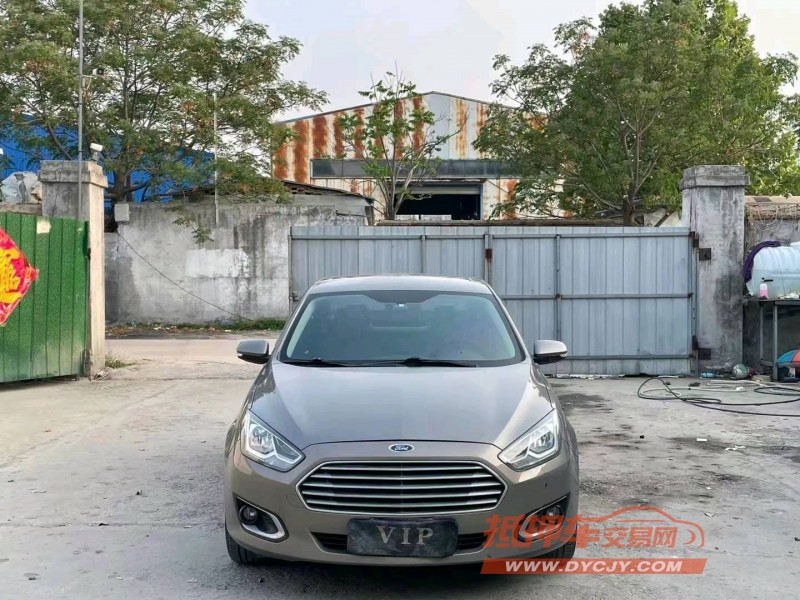 济宁16年福特福睿斯1