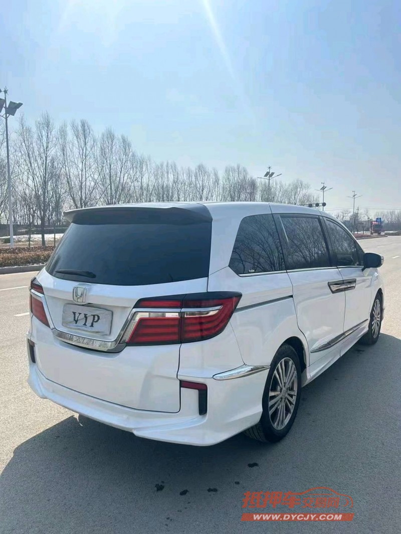 枣庄19年本田艾力绅9