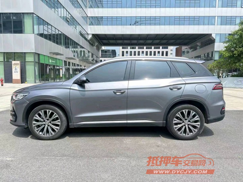 广州22年比亚迪宋3