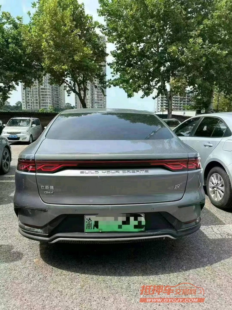 重庆22年比亚迪汉3