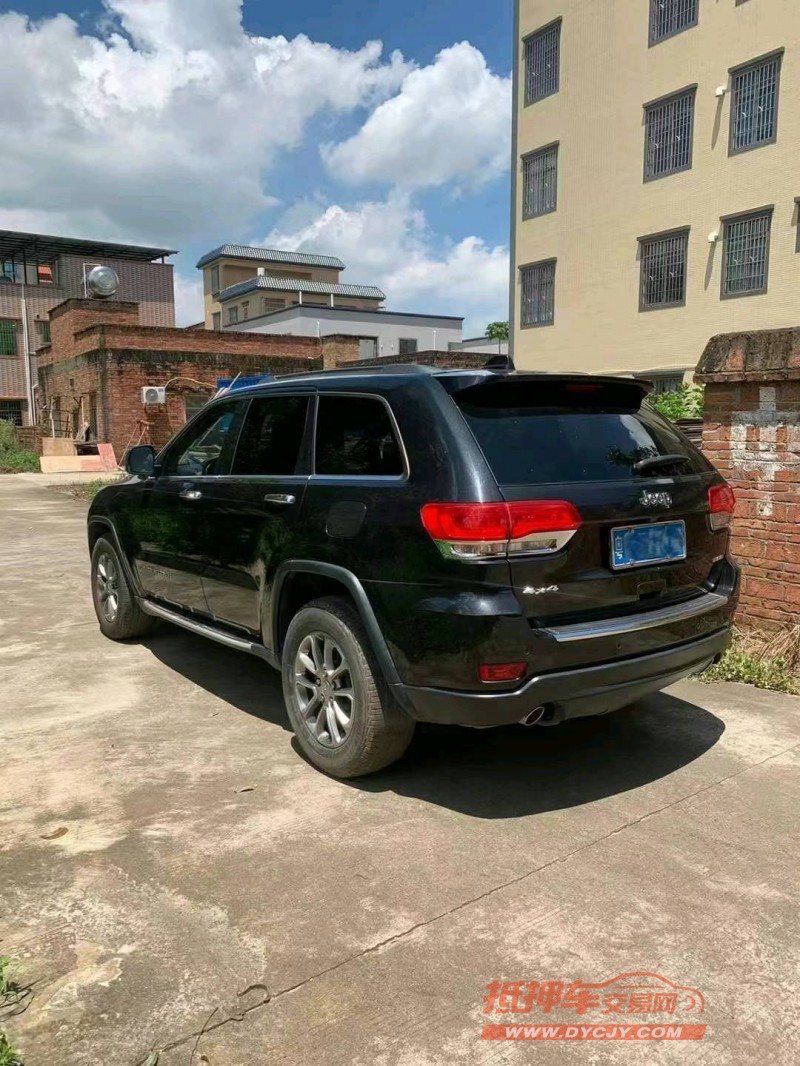 佛山17年Jeep大切诺基7