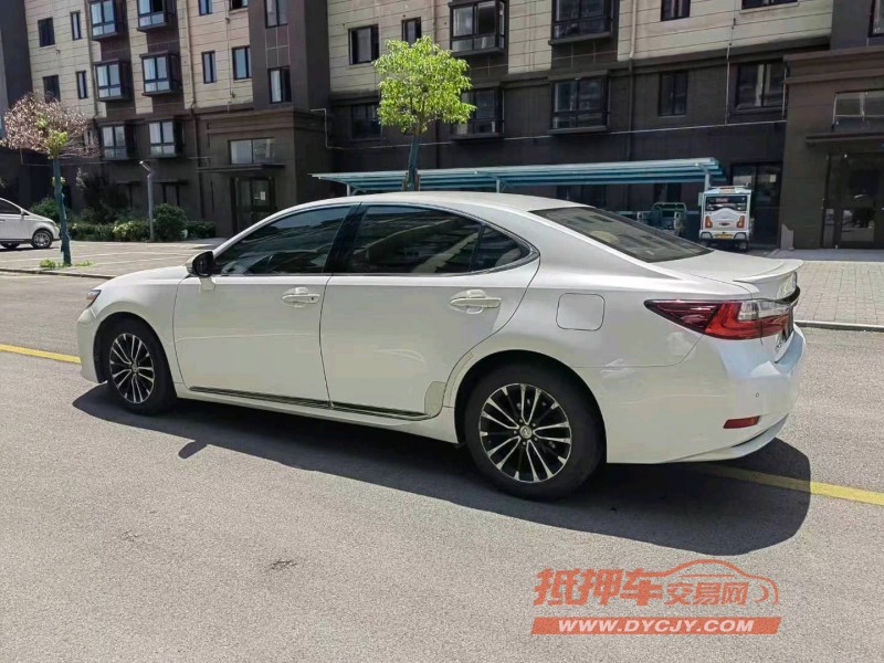 徐州16年雷克萨斯ES9