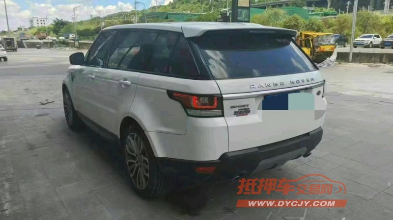 重庆18年路虎揽胜运动5